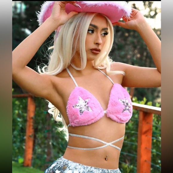 RARE!! SHEIN Rave Fuzzy Pink Faux Fur Bikini Top w Metallic Sequin Star M NWT! - Picture 3 of 10